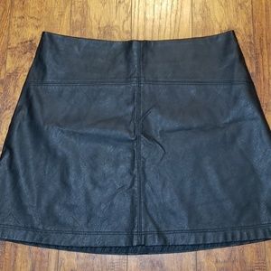 Abercrombie faux leather skirt
